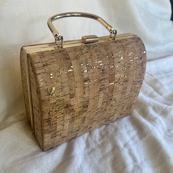Cork gold streak handbag - Picture 1 of 6